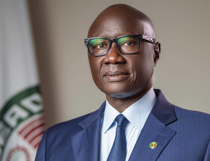 General Birame DIOP takes up his post as head of the Commission for the ECOWAS.